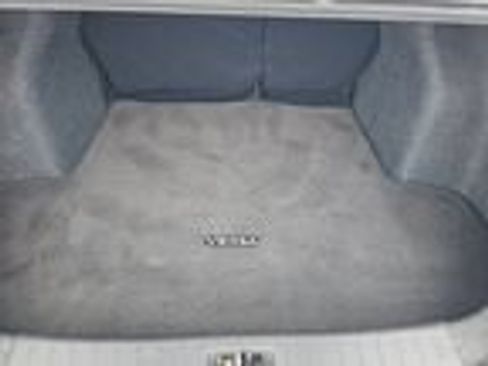 Used 2024 Nissan Versa SV FWD image 7