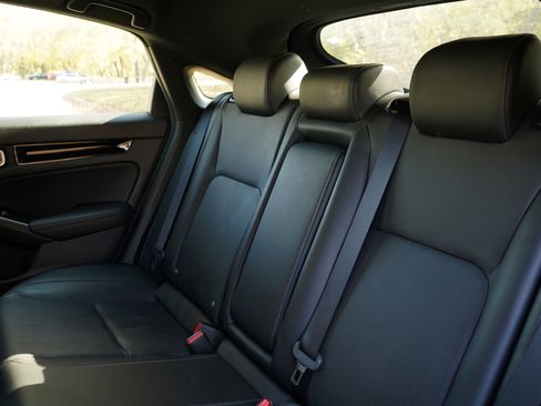 Certified 2025 Honda Civic Sport Touring image 18