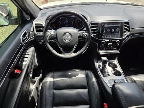 Used 2022 Jeep Grand Cherokee Limited AWD/4WD image 12