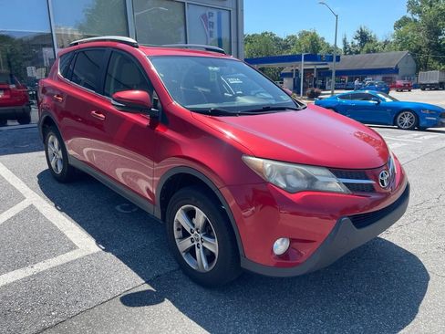 Used 2015 Toyota RAV4 XLE AWD/4WD image 1