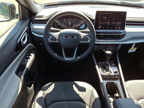 New 2026 Jeep Compass Limited AWD/4WD image 9
