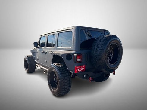 Used 2020 Jeep Wrangler Unlimited Sport S AWD/4WD image 3