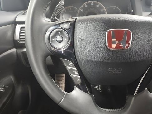 Used 2016 Honda Accord Sport image 24