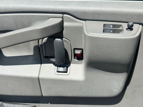 New 2024 Chevrolet Express 3500 w/ Power Convenience Package image 22
