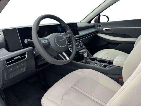 New 2026 Hyundai Sonata SE FWD image 33