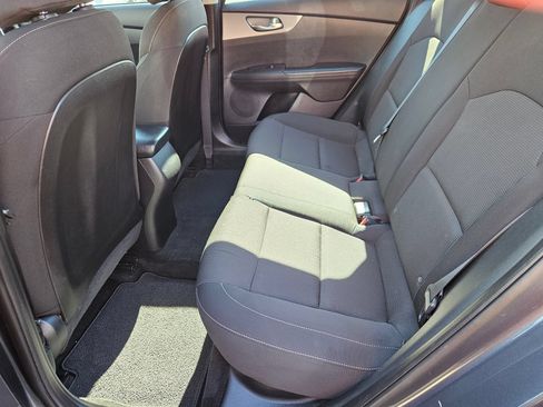 Used 2021 Kia Forte LXS FWD image 21