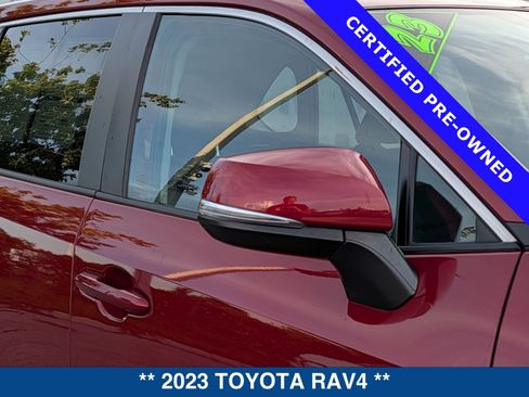 Used 2023 Toyota RAV4 LE AWD/4WD image 11