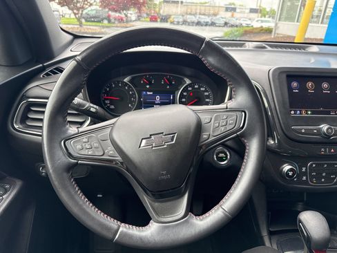 Used 2022 Chevrolet Equinox RS FWD image 21