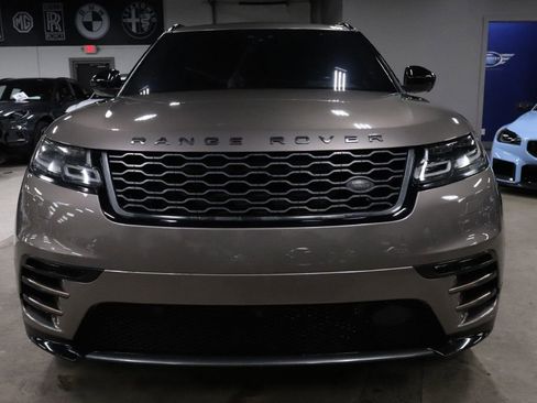 Used 2019 Land Rover Range Rover Velar R-Dynamic SE image 8