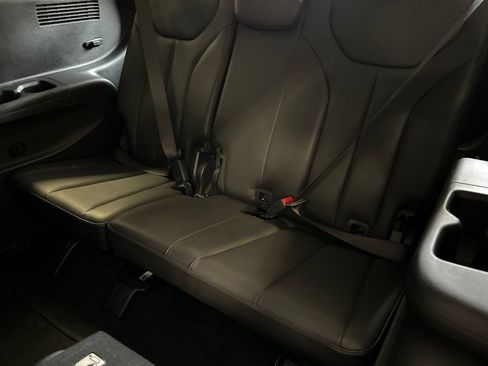 Used 2025 Hyundai Palisade SEL AWD/4WD image 15
