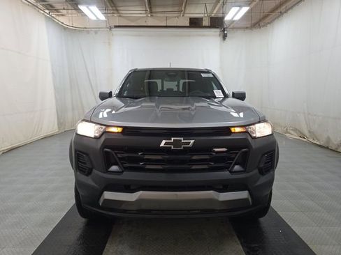 Used 2024 Chevrolet Colorado Trail Boss w/ Advanced Trailering Package AWD/4WD image 9