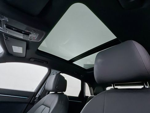 Used 2023 Audi Q3 2.0T Premium Plus w/ Premium Plus Package image 14