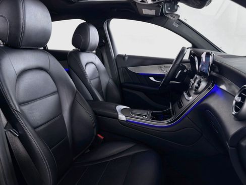 Certified 2022 Mercedes-Benz GLC 300 4MATIC Coupe image 7