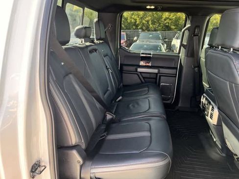 Used 2022 Ford F450 Platinum w/ FX4 Off-Road Package image 30