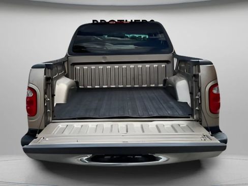 Used 2001 Ford F150 Lariat RWD image 18