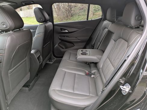 Certified 2024 Buick Envista Avenir FWD image 29