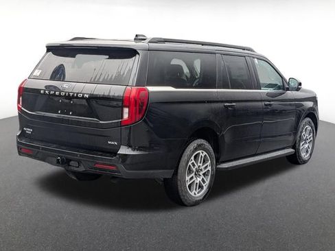 New 2026 Ford Expedition Max Active AWD/4WD image 3
