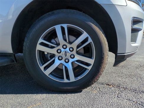 Certified 2024 Ford Expedition Max Limited image 11