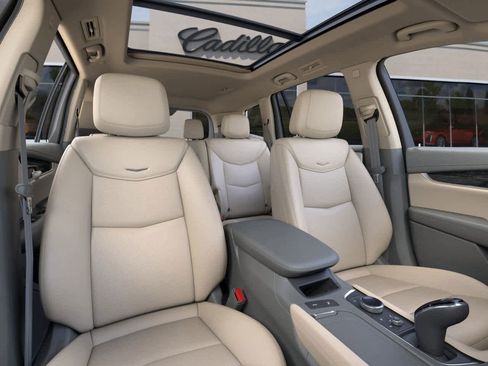 New 2025 Cadillac XT6 Premium Luxury image 16
