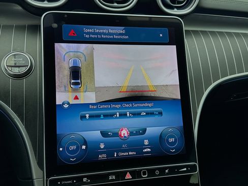 Used 2022 Mercedes-Benz C 300 Sedan image 10