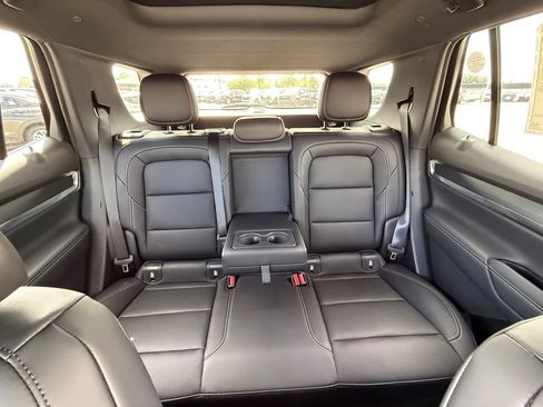 New 2027 GMC Terrain Elevation w/ Elevation Premium Package AWD/4WD image 22