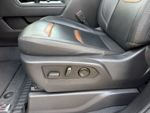 Used 2023 GMC Sierra 1500 AT4 w/ AT4 Premium Package AWD/4WD image 41
