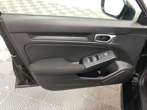 Used 2024 Honda Civic Sport image 12