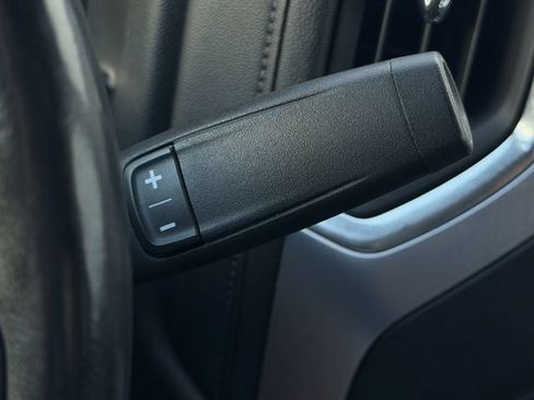 Used 2019 GMC Sierra 1500 SLT AWD/4WD image 26