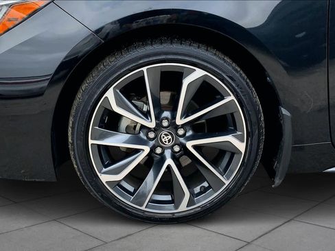 Used 2022 Toyota Corolla SE image 11