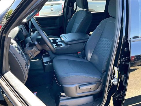 New 2025 RAM 2500 Tradesman AWD/4WD image 9