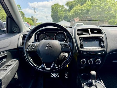 Used 2017 Mitsubishi Outlander Sport LE AWD/4WD image 24
