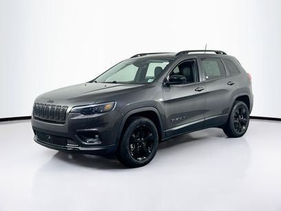 Used 2023 Jeep Cherokee Altitude Lux w/ Lux Elite Package
