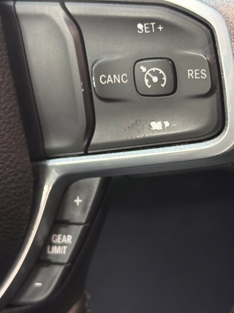 Used 2024 RAM 2500 Laramie AWD/4WD image 19