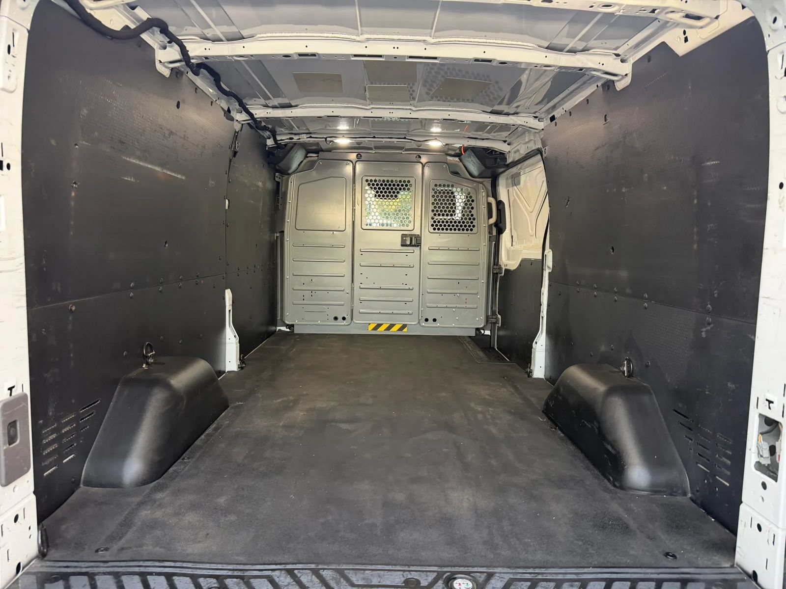 Used 2020 Ford Transit 150 Low Roof w/ Load Area Protection Package RWD image 9