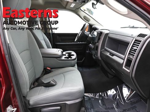Used 2019 RAM 1500 Express w/ Express Value Package RWD image 24