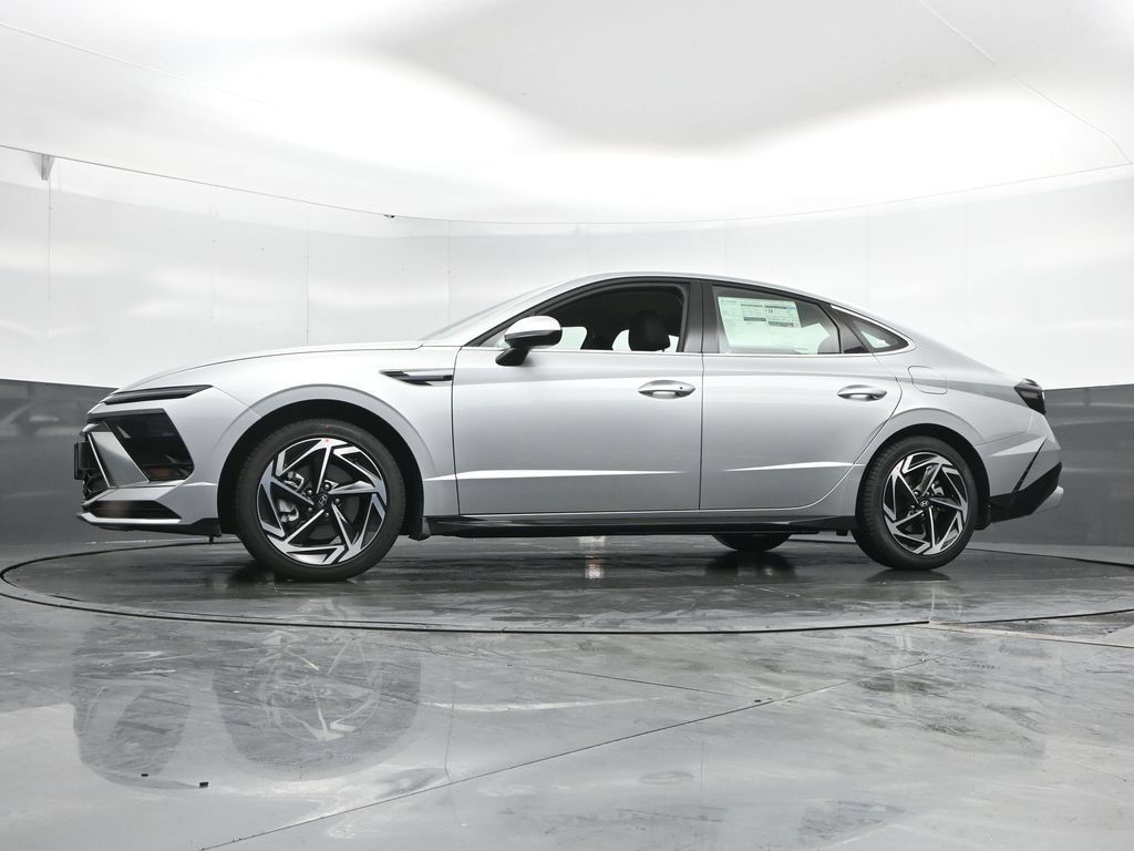 New 2026 Hyundai Sonata SEL FWD image 47