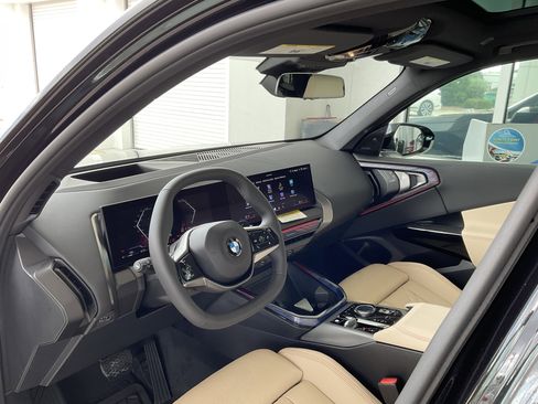 New 2026 BMW X3 xDrive30 w/ Premium Package image 9