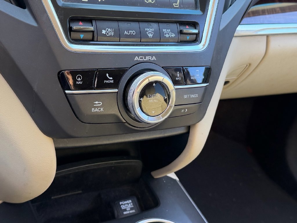 Used 2018 Acura MDX w/ Technology Package FWD image 11