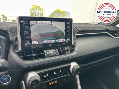 Used 2021 Toyota RAV4 XSE AWD/4WD image 19