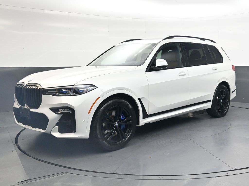 Used 2022 BMW X7 M50i AWD/4WD image 8
