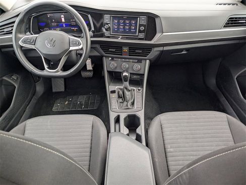 Used 2024 Volkswagen Jetta S image 30