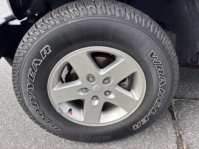 Used 2017 Jeep Wrangler Unlimited Sport w/ Quick Order Package 24S AWD/4WD image 18