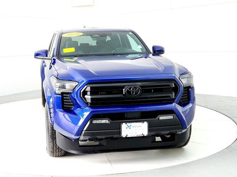 Certified 2024 Toyota Tacoma SR5 image 8