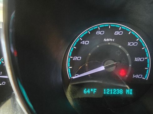 Used 2010 Chevrolet Malibu LS image 21