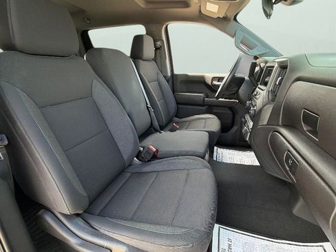 Certified 2025 Chevrolet Silverado 1500 Custom Trail Boss w/ Turbomax Blackout Package AWD/4WD image 33