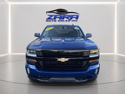 Used 2017 Chevrolet Silverado 1500 LT w/ All Star Edition image 9