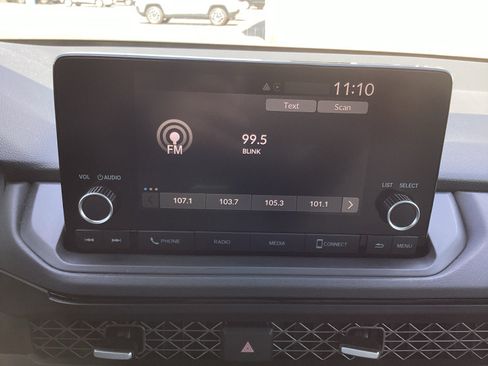 Used 2025 Honda Accord SE image 16