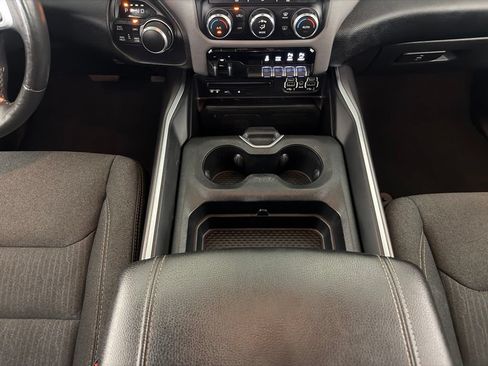 Used 2019 RAM 1500 Big Horn AWD/4WD image 16