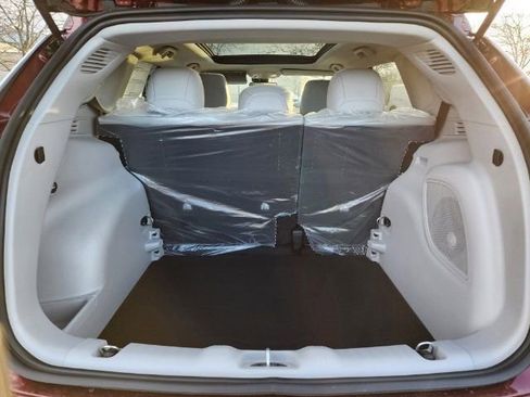 Used 2022 Jeep Compass Limited w/ Sun and Sound Group image 24