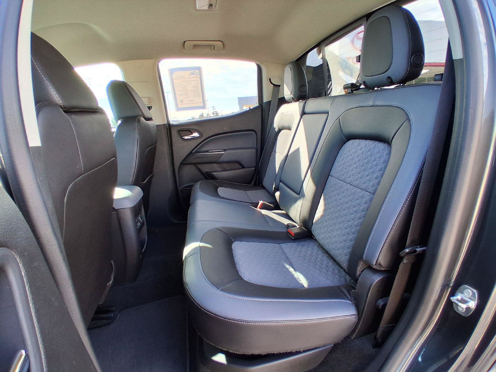 Used 2016 Chevrolet Colorado Z71 AWD/4WD image 22